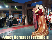 Am 19.06.2015 beginnen die Straubinger Agnes Bernauer Festpiele 2015 im Hof des Straubinger Herzogssschlosses (©Foto: Martin Schmitz)